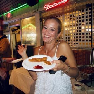 Meet your Posher, Caroline